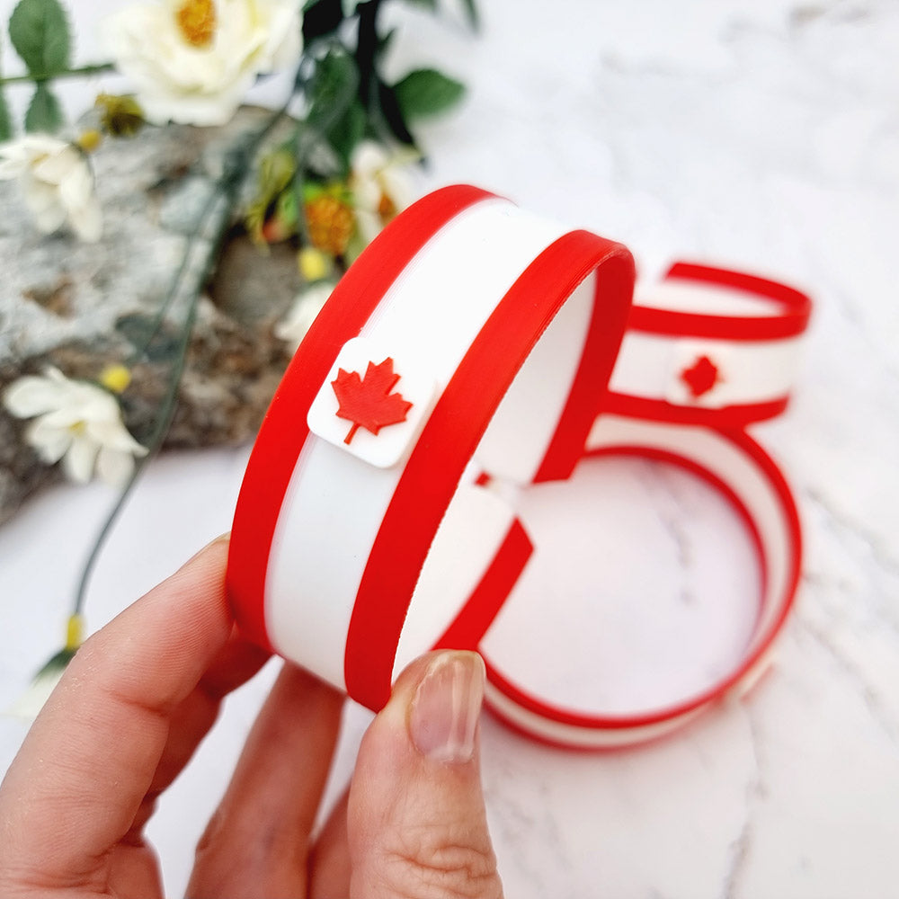Duksel Design 3D printed Canada flag bracelet
