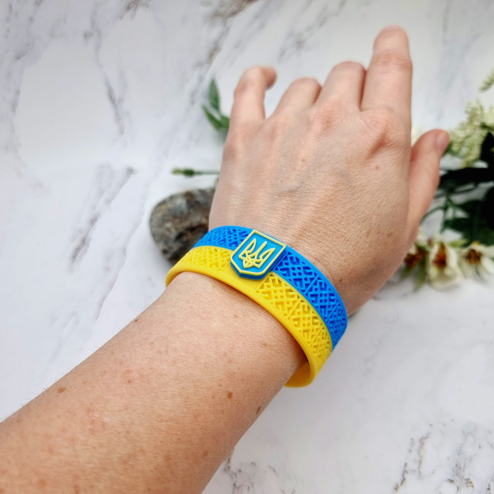 Duksel Design 3D printed Ukraine flag bracelet