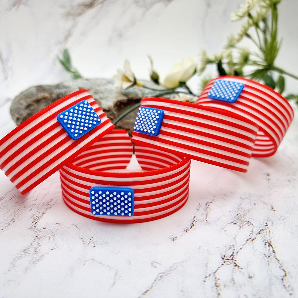 Duksel Design 3D printed United States flag bracelet