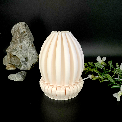 Blossom Glow 3D printed table lamp by Duksel Design